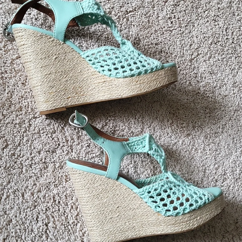 Mint Green Crochet Wedges